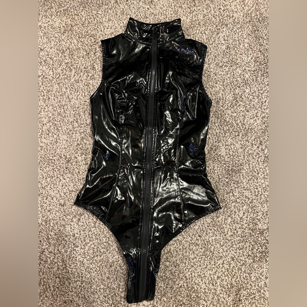 Black Shiny Women's Bodysuit club wear PVC, latex, leather like XS full zip